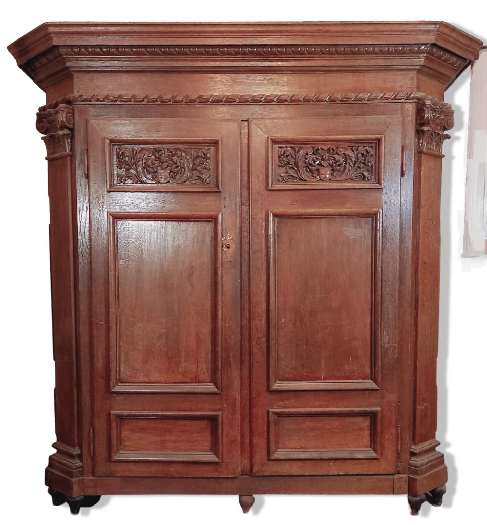 Grande garde-robe en chêne début 18e s., Antiquités & Art, Antiquités | Meubles | Armoires, Enlèvement