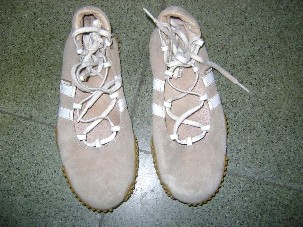 Ballerines beiges BLUE HAVEN en taille 33, Enlèvement ou Envoi, Comme neuf, Chaussures, Blue Haven