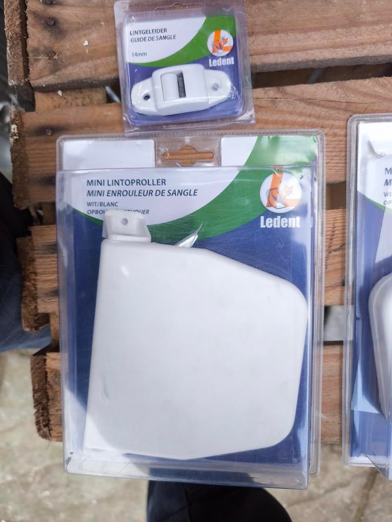 Opbouw rolluik oproller NIEUW (2st), Ophalen