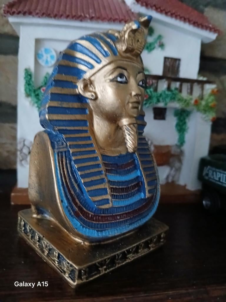 Pharaon égyptien de 9 cm de haut, Antiquités & Art, Art | Sculptures & Bois, Enlèvement ou Envoi