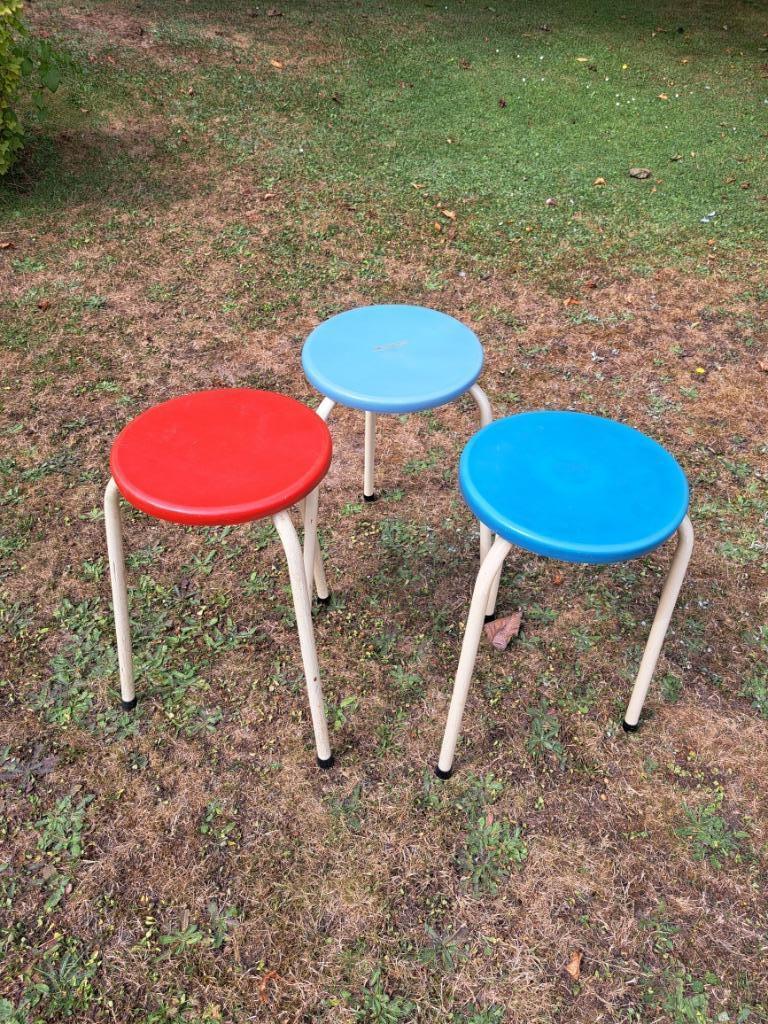 3 tabourets vintage, Enlèvement, Utilisé, Plastique