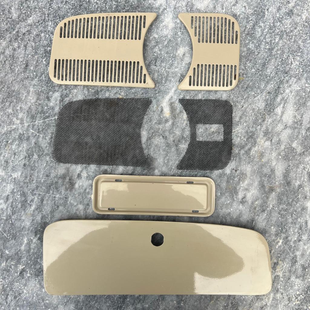 VW Kever Dashboard grille radio afdekplaat set, Ophalen of Verzenden, Gebruikt