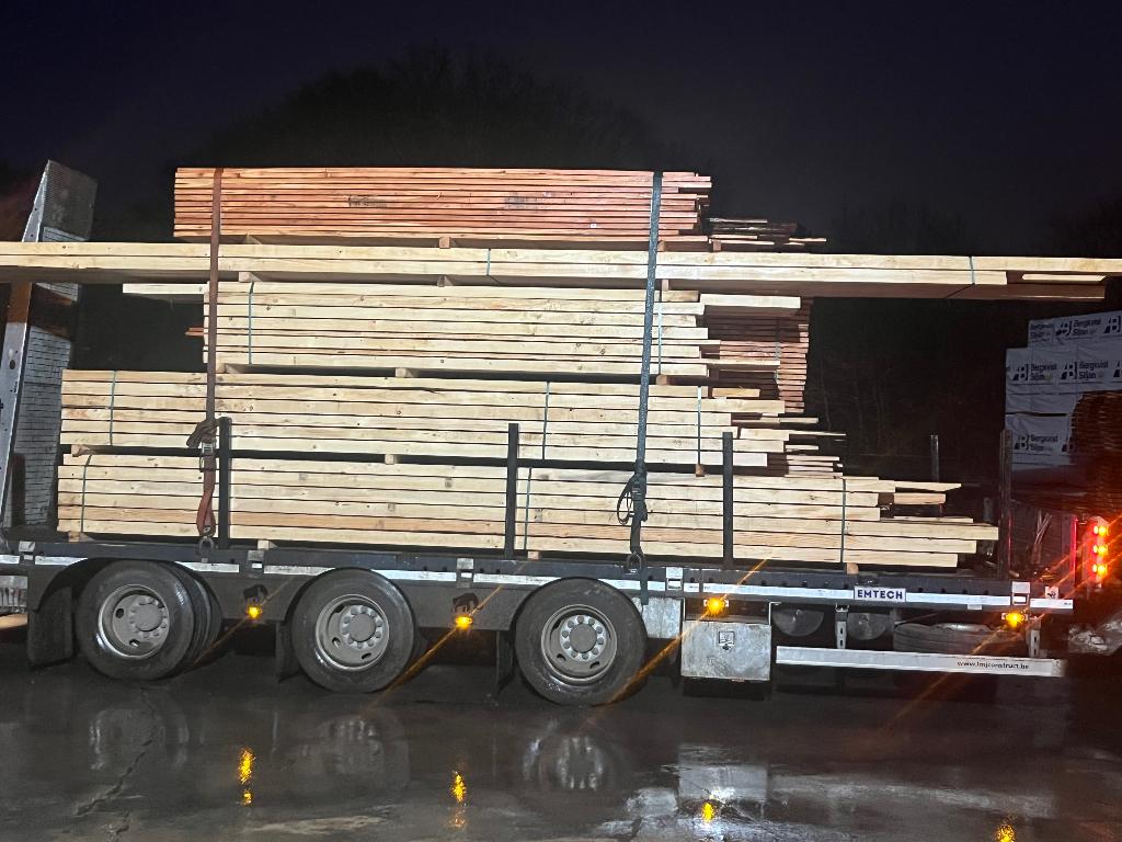 Houten juffers en planken, Doe-het-zelf en Bouw, Hout en Planken, Ophalen, Nieuw, Grenen