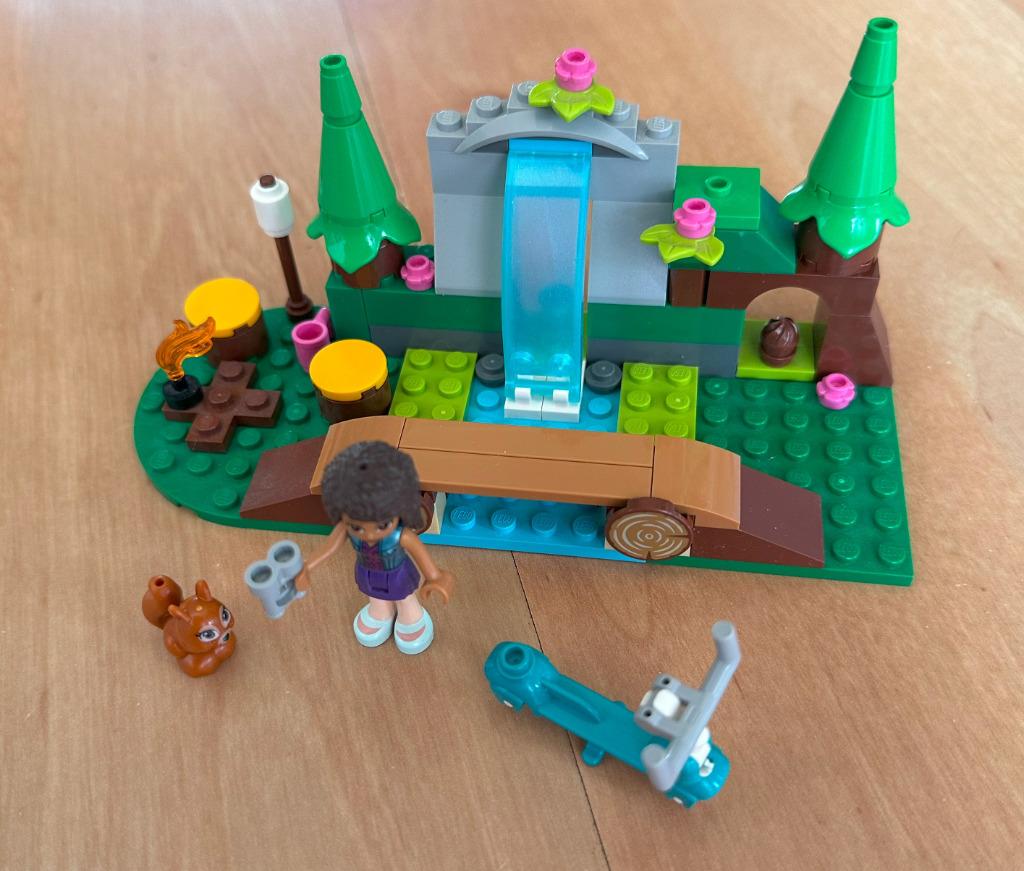 LEGO FRIENDS Boswaterval nr. 41677, Ophalen of Verzenden, Zo goed als nieuw, Complete set, Lego