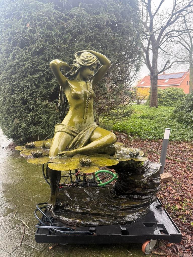 Bronzen tuin beeld voor in de vijver, Ophalen, Zo goed als nieuw
