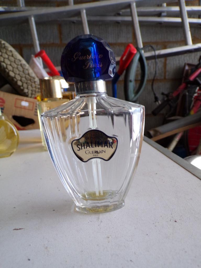 FLACON SHALIMAR DE GUERLAIN, Enlèvement, Utilisé, Bouteille de parfum