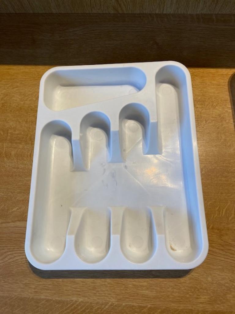 Bestekbak wit plastic, Ophalen of Verzenden, Gebruikt, Kunststof