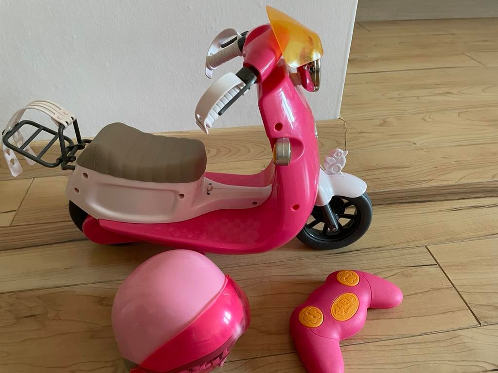 Baby born scooter, Kinderen en Baby's, Speelgoed | Poppen, Ophalen of Verzenden, Zo goed als nieuw