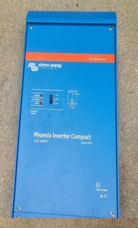 Victron Phoenix C 12/2000 Omvormer, Caravanes & Camping, Camping-car Accessoires, Comme neuf, Enlèvement ou Envoi