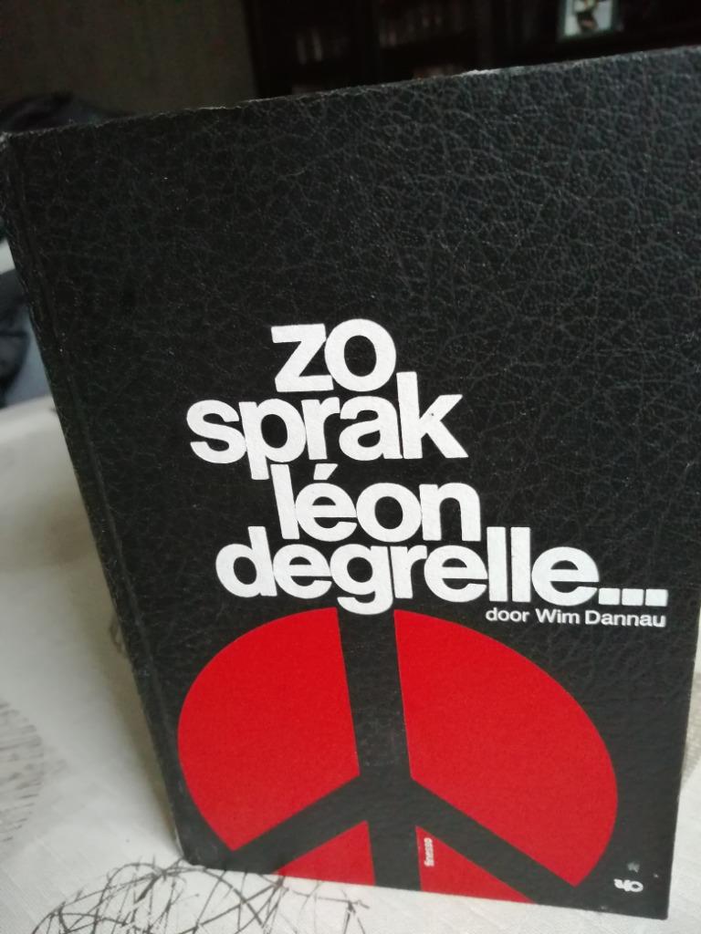 Zo sprak Leon Degrelle, Zo goed als nieuw, Overige onderwerpen, Ophalen, Tweede Wereldoorlog