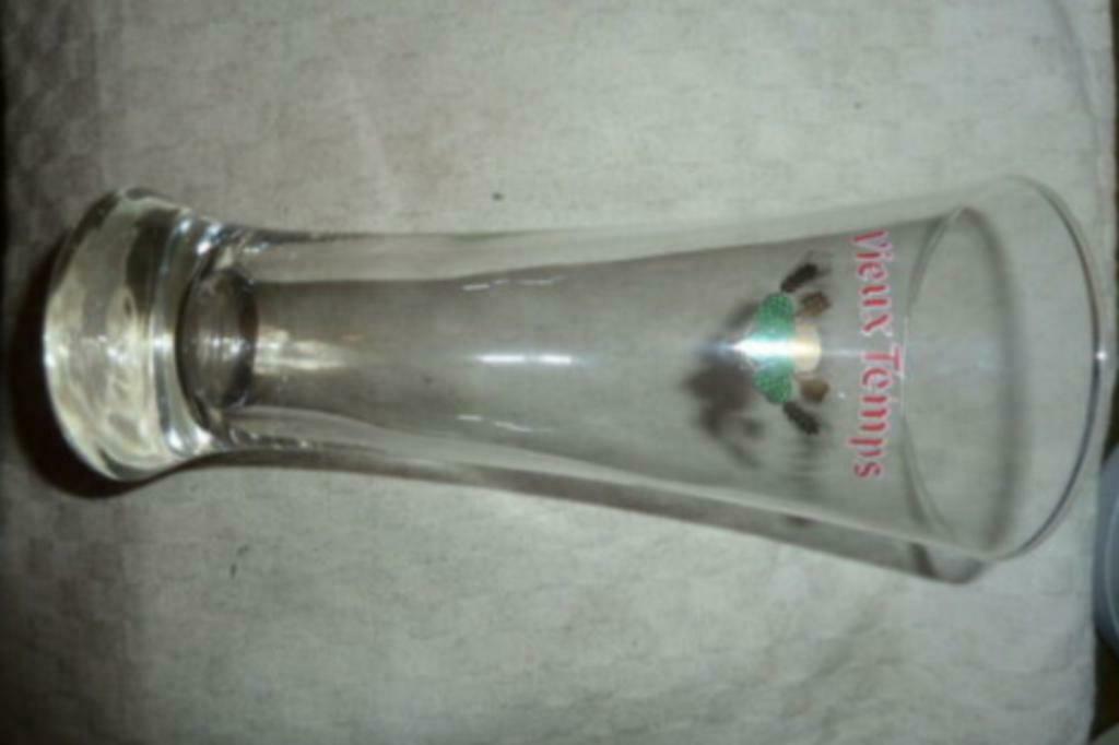 #N bier glas VIEUX TEMPS " grote fluit ", Ophalen of Verzenden, Nieuw, Bierglas
