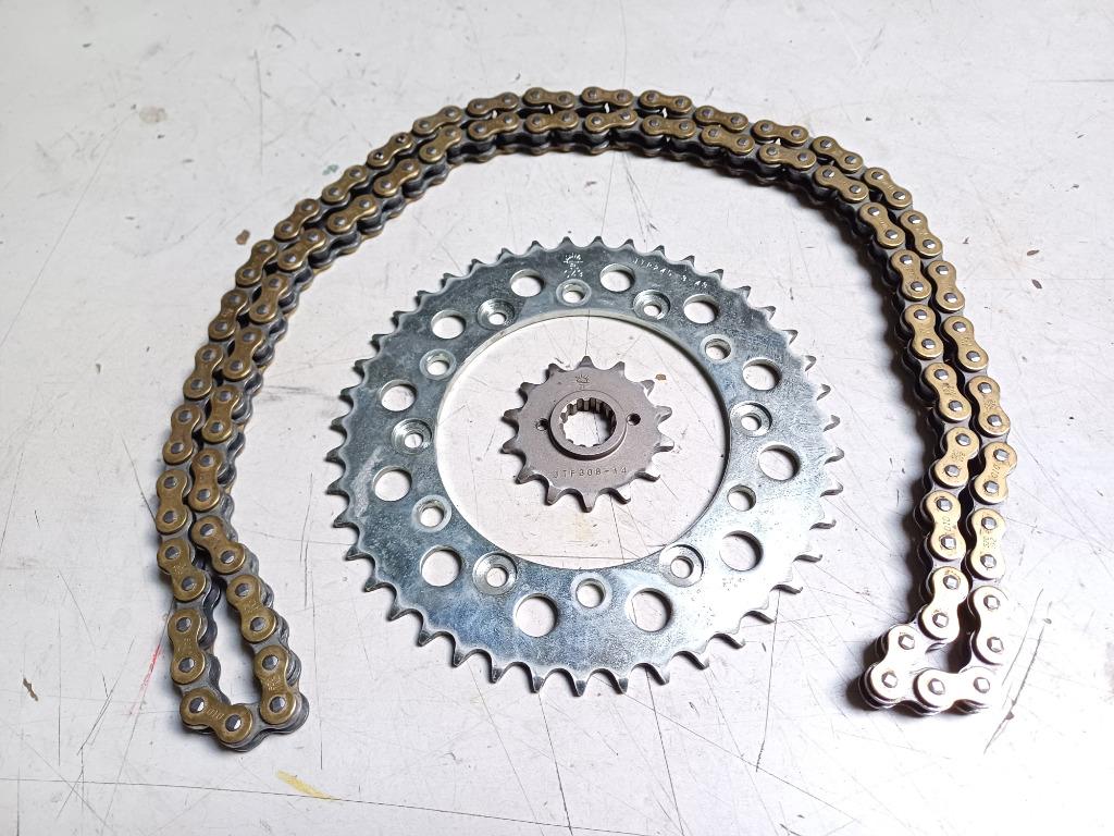 honda slr 650 kettingset in nieuwstaat, Ophalen of Verzenden, Gebruikt