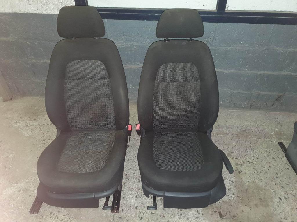 Fabia sièges avant. convient aussi : Polo, Ibiza, Enlèvement ou Envoi, Utilisé, Seat
