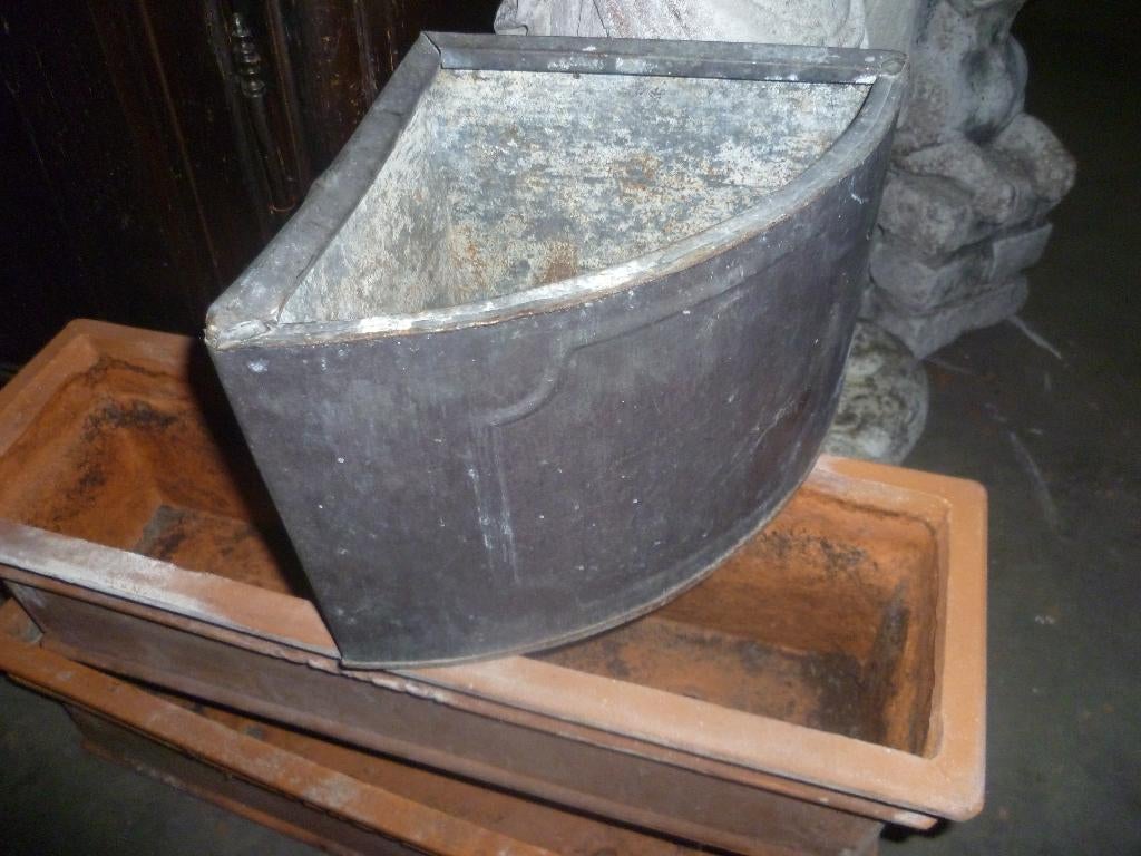 ZINKEN HOEK BLOEMBAK, Antiek en Kunst, Ophalen