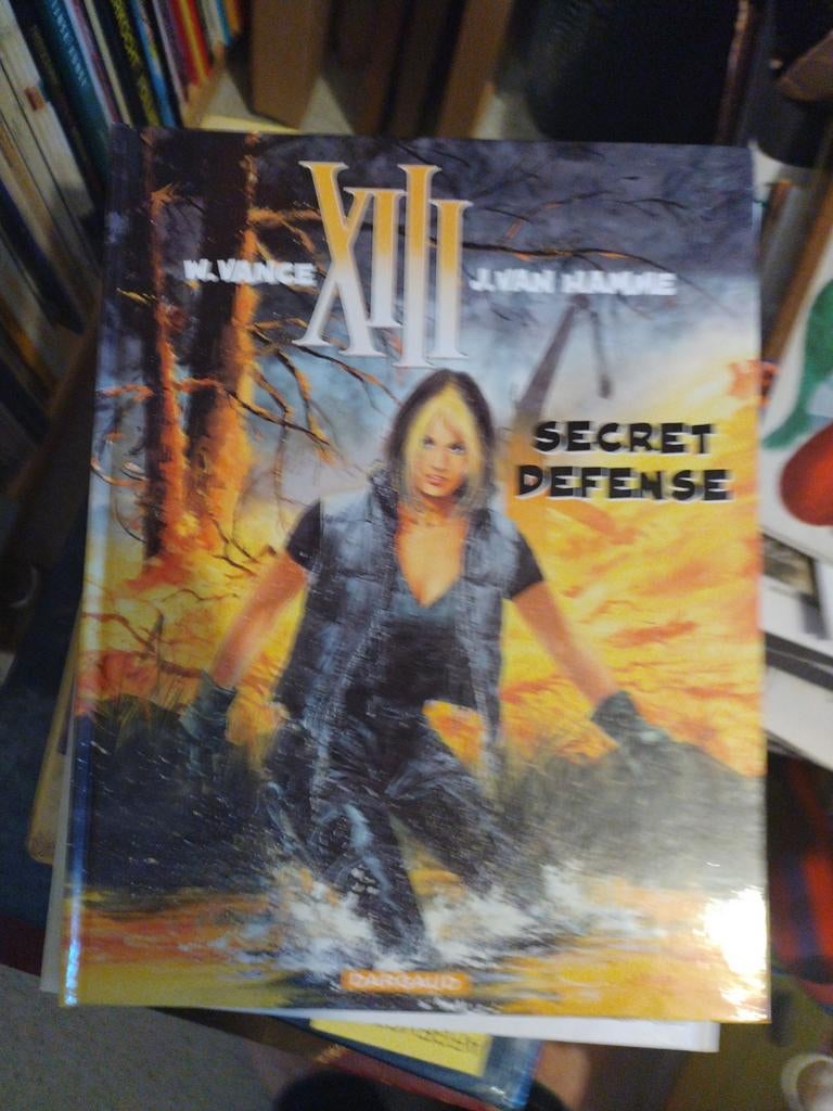 XIII, secret defense , hc, Boeken, Ophalen of Verzenden