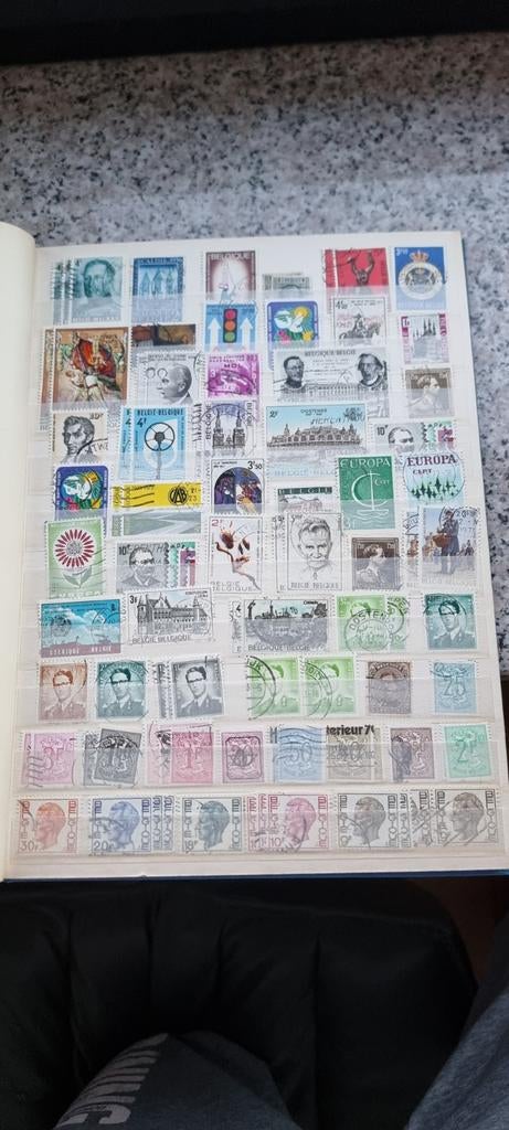 Collection de timbres des années 1970, Enlèvement ou Envoi