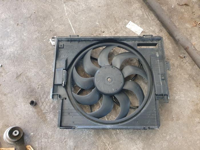 Ventilateur d'un BMW 1-Serie, Enlèvement ou Envoi, 3 mois de garantie, Utilisé, BMW