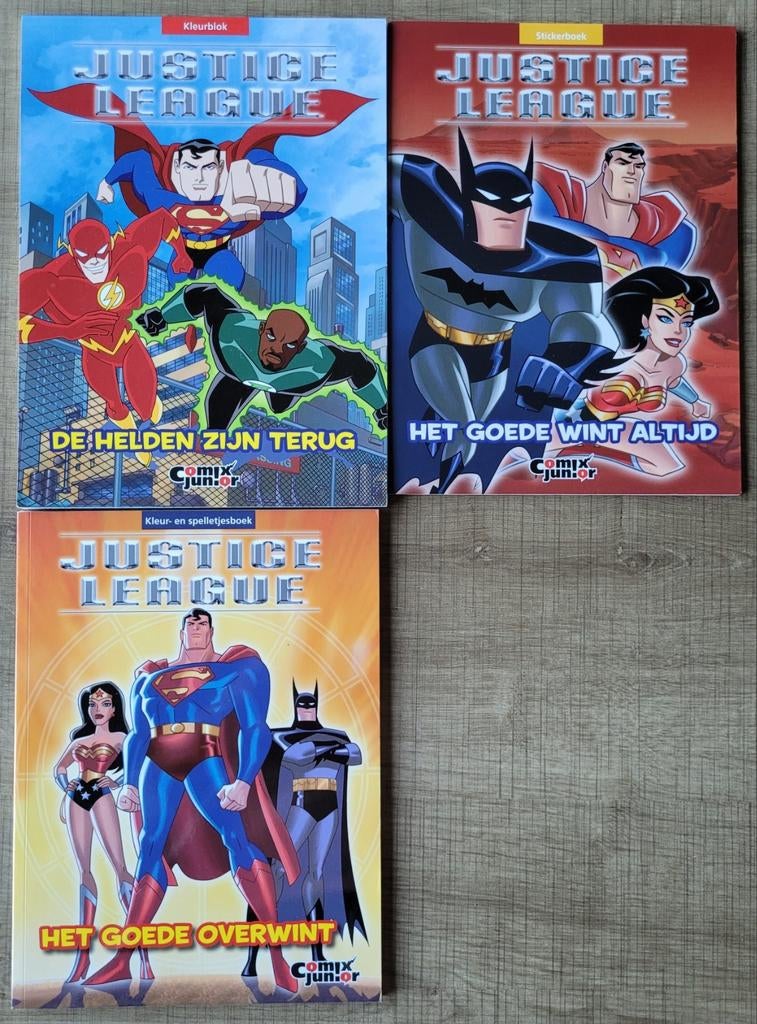 3 kleur/ spelletjes/ stickerboeken: Justice League, Verzamelen, Ophalen of Verzenden, Nieuw, Tv, Overige typen