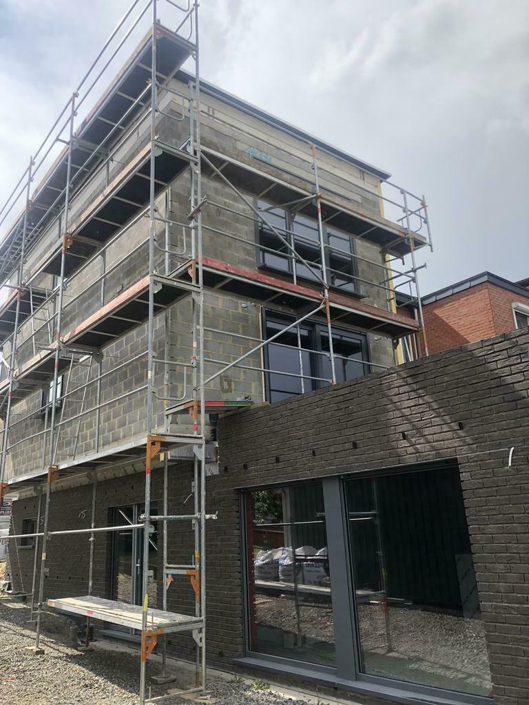 Vente et Location Echafaudages . 0477249761, Neuf, Échafaudage fixe ou roulant, 5 mètres de hauteur ou plus