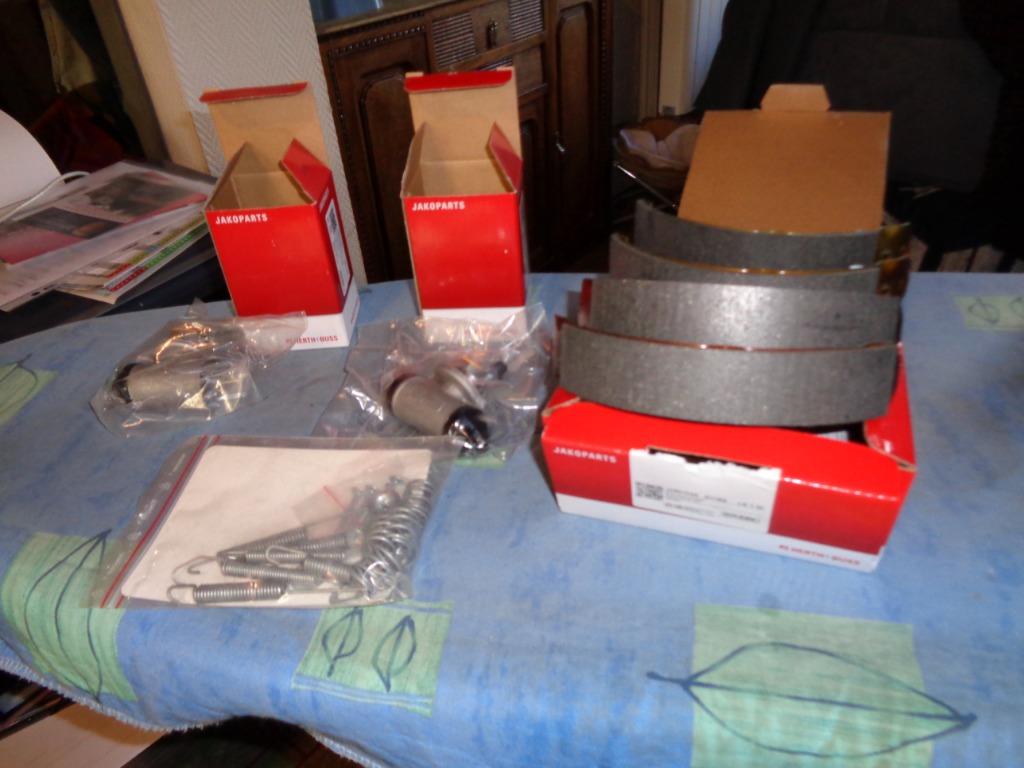 kit de frein NEUF complet pour ancienne voiture, Ophalen of Verzenden, Toyota