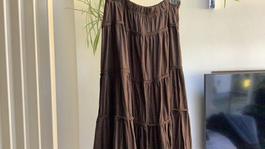 Bruine maxi rok., Enlèvement ou Envoi, Comme neuf, Taille 34 (XS) ou plus petite, Brun