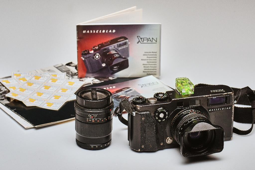 Hasselblad X-pan met 2 lenzen 45mm en 90mm, Audio, Tv en Foto, Fotocamera's Analoog, Gebruikt, Overige Merken, Ophalen