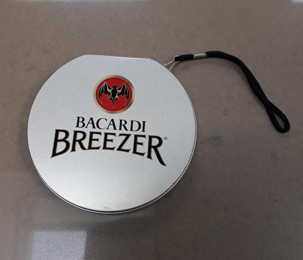 bacardi breezer metaal box, Enlèvement ou Envoi