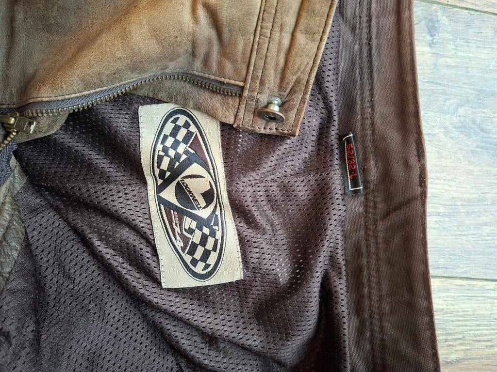 Pantalon en cuir, Motos, Enlèvement
