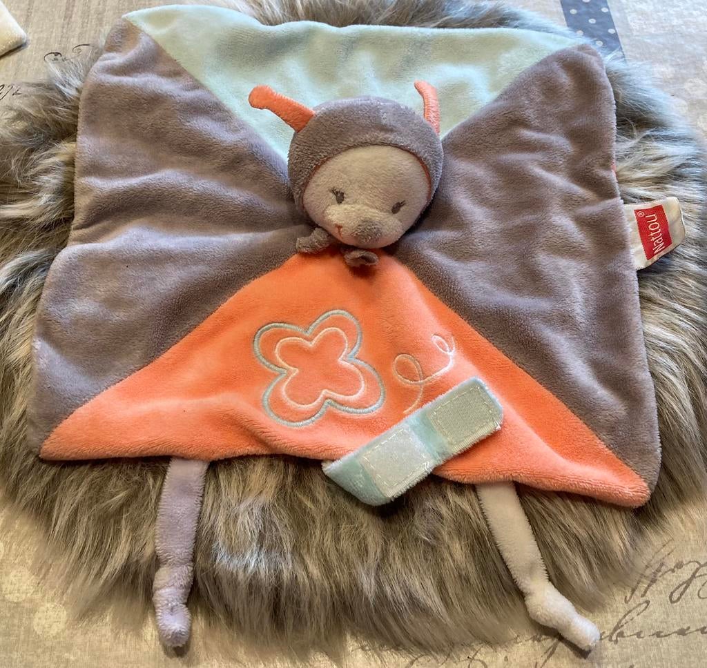 Nattou knuffeldoekje met lus voor tutter aan te hangen., Ophalen of Verzenden, Zo goed als nieuw, Beer