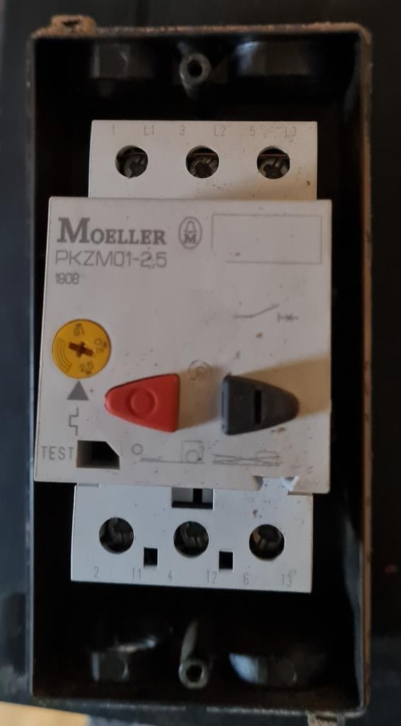 Disjoncteur thermique 4A 220/400v moteur électrique triphasé, Enlèvement ou Envoi, Utilisé