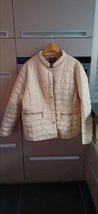 Jas voor tussen seizoen van Sarandi, Enlèvement ou Envoi, Comme neuf, Taille 46/48 (XL) ou plus grande, Beige