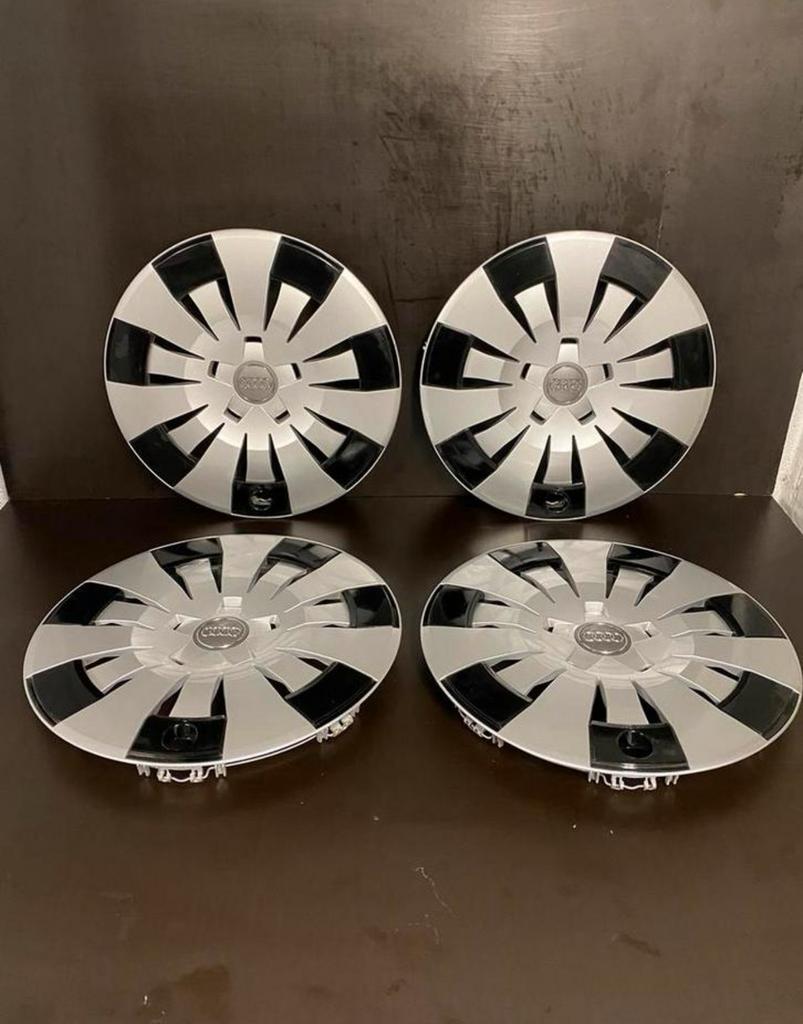 4 originele Audi A3, A4 Q2 en andere 16" wieldoppen, Auto diversen, Wieldoppen, Zo goed als nieuw, Ophalen of Verzenden