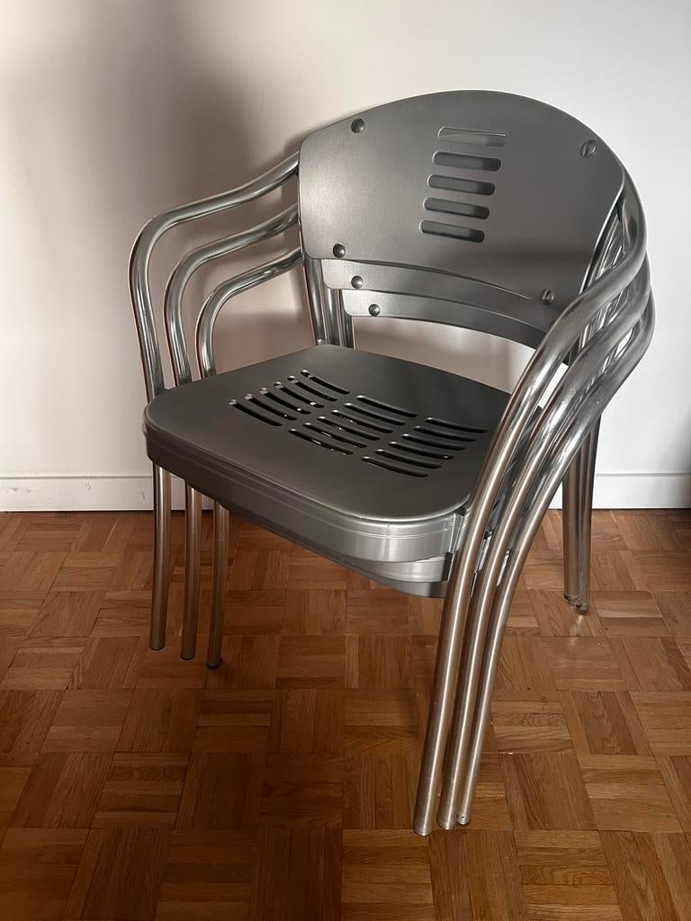 Kartell Mauna Kea stoelen door Vico Magistretti, Huis en Inrichting, Stoelen, Ophalen, Gebruikt, Drie, Grijs