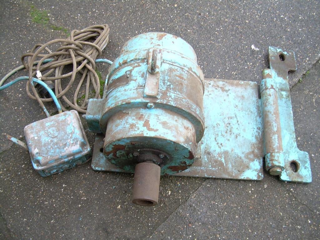 EL motoren 220/380v, motor met reduktie 220v, 2.2pk,reduktie, Enlèvement ou Envoi, Utilisé, Moteur électrique
