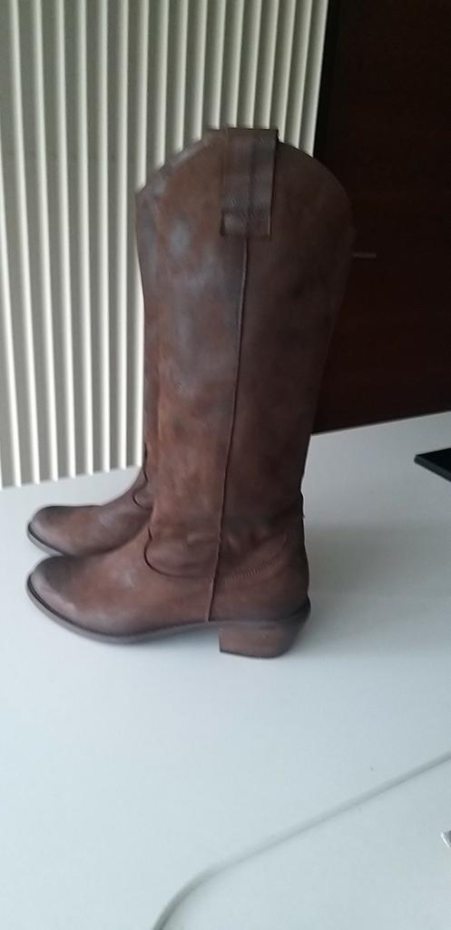 Cowboy laarsjes maat 38, Enlèvement ou Envoi, Comme neuf