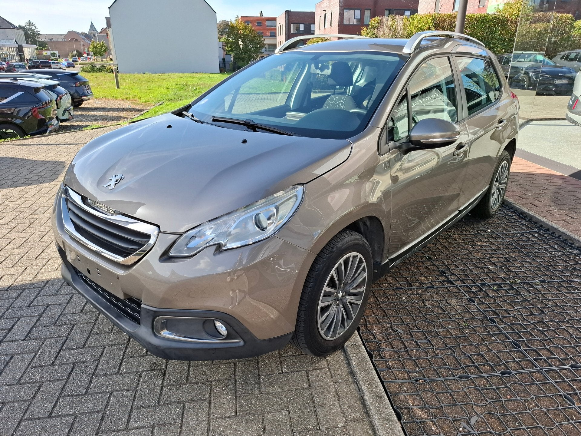 Peugeot 2008 Occasie (bj 2014), Euro 5, Stof, Gebruikt, Zwart