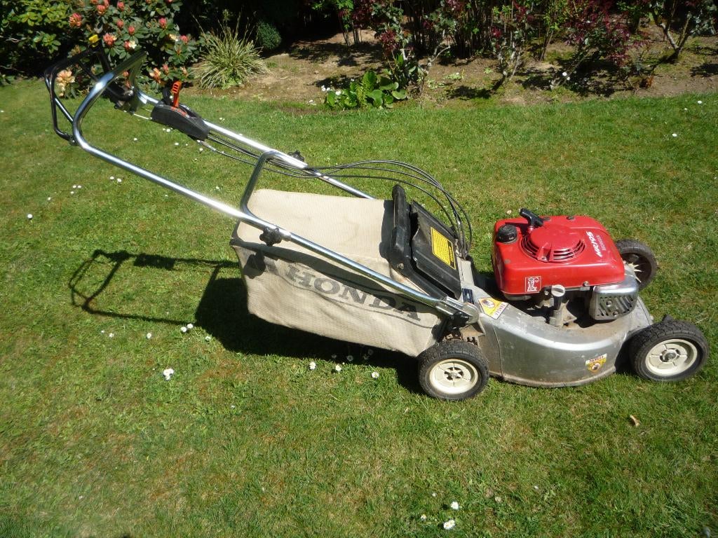 Tondeuse  HONDA HR195, 3 vitesses, 5cv   290€, HONDA, Tondeuse rotative, Tondeuses à gazon à essence, 40 à 49 cm