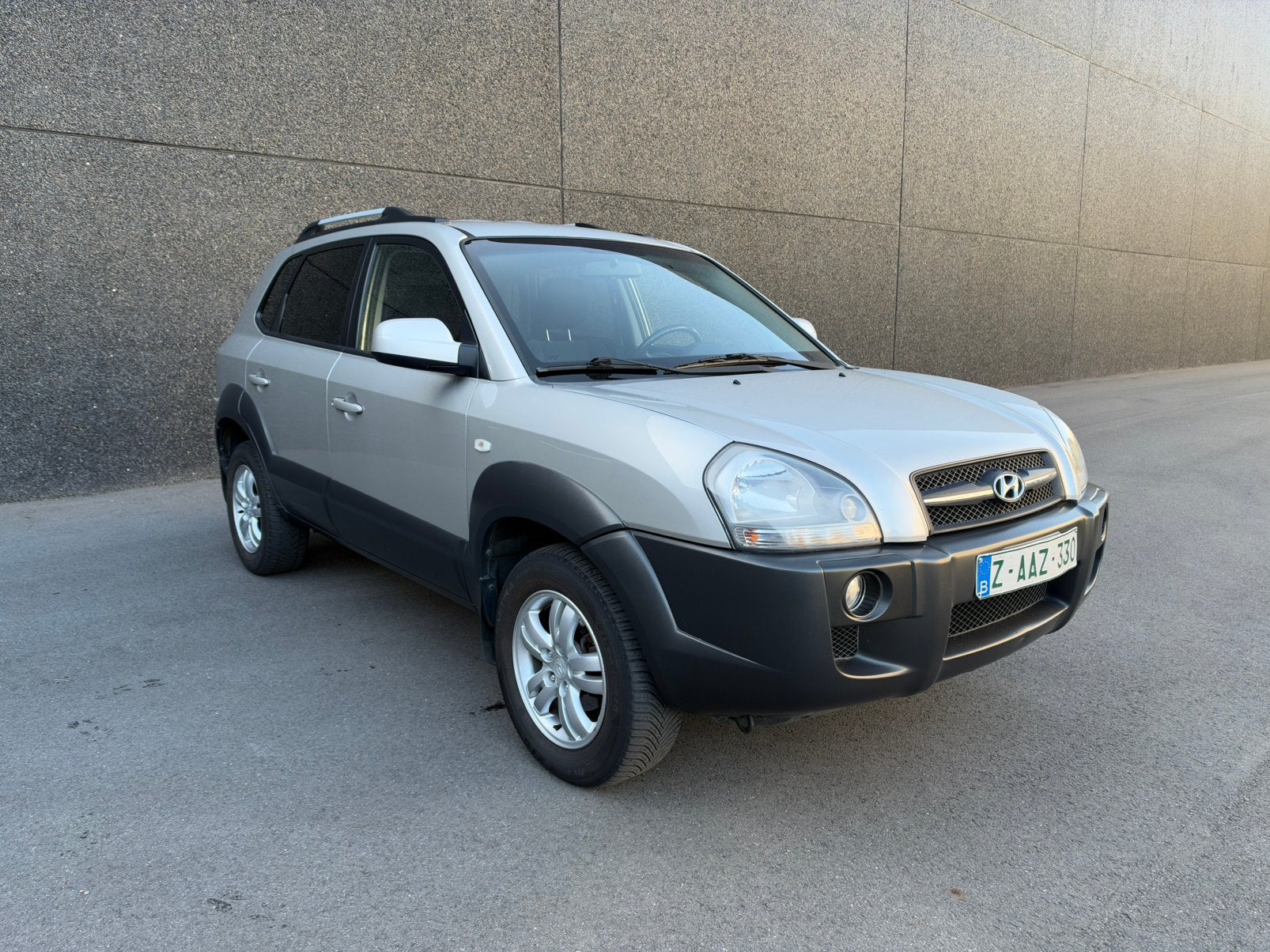 Hyundai Tucson 2.0i essence - 90 000 km, Argent ou Gris, Achat, Bluetooth, Entreprise