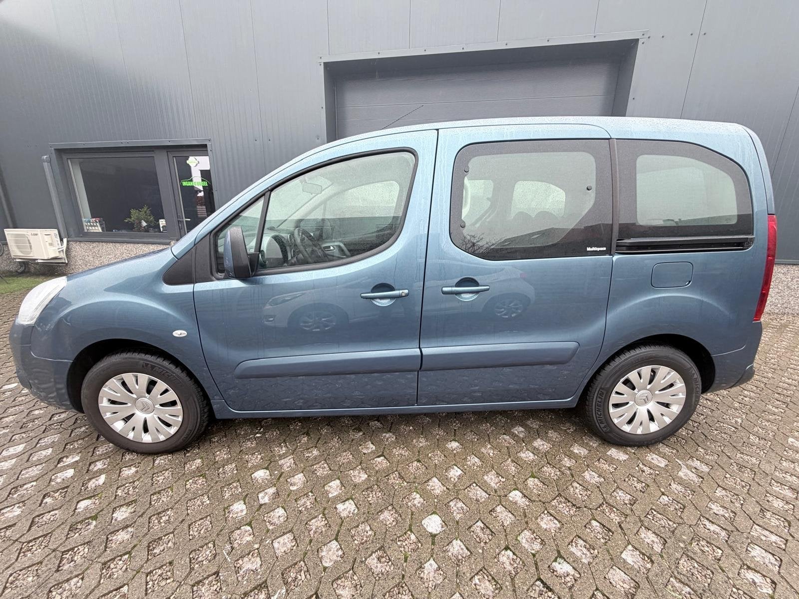 Citroën Berlingo Benzine Multispace - slechts 44000 km !, Voorwielaandrijving, Euro 5, Stof, Gebruikt