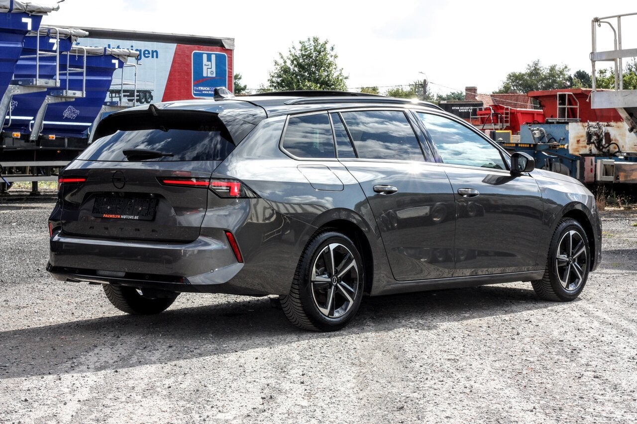 Opel Astra 1.2Turbo GS-Line/ HeadUp / Pano / MatrixLED / 36, 0 kg, Argent ou Gris, Achat, Euro 6