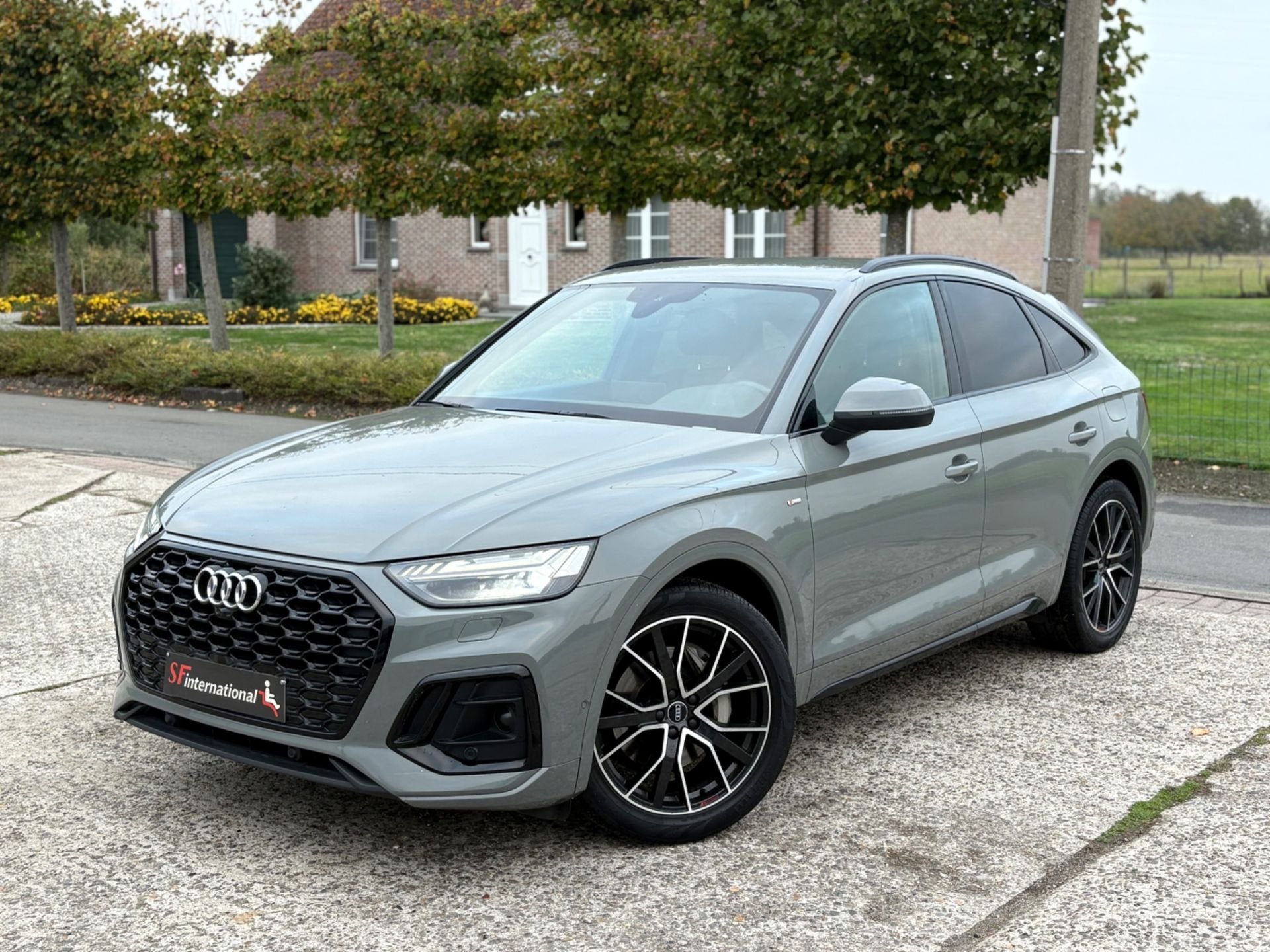 Audi Q5 Coupe Sportback 50 Tfsi E Quattro Sline Sfeer Navi, Autos, Argent ou Gris, Achat, Euro 6, Entreprise
