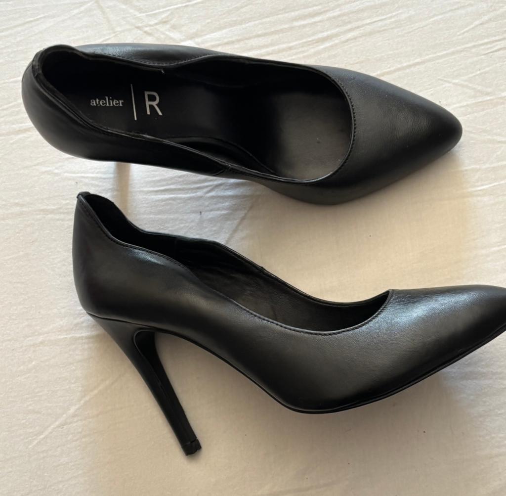 Escarpin à talons noir 38, Vêtements | Femmes, Enlèvement ou Envoi, Porté, Noir