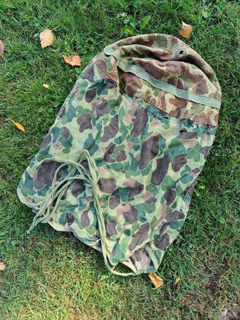 WWII USMC HELMCOVER & FACE VEIL, Ophalen of Verzenden, Landmacht, Overige typen