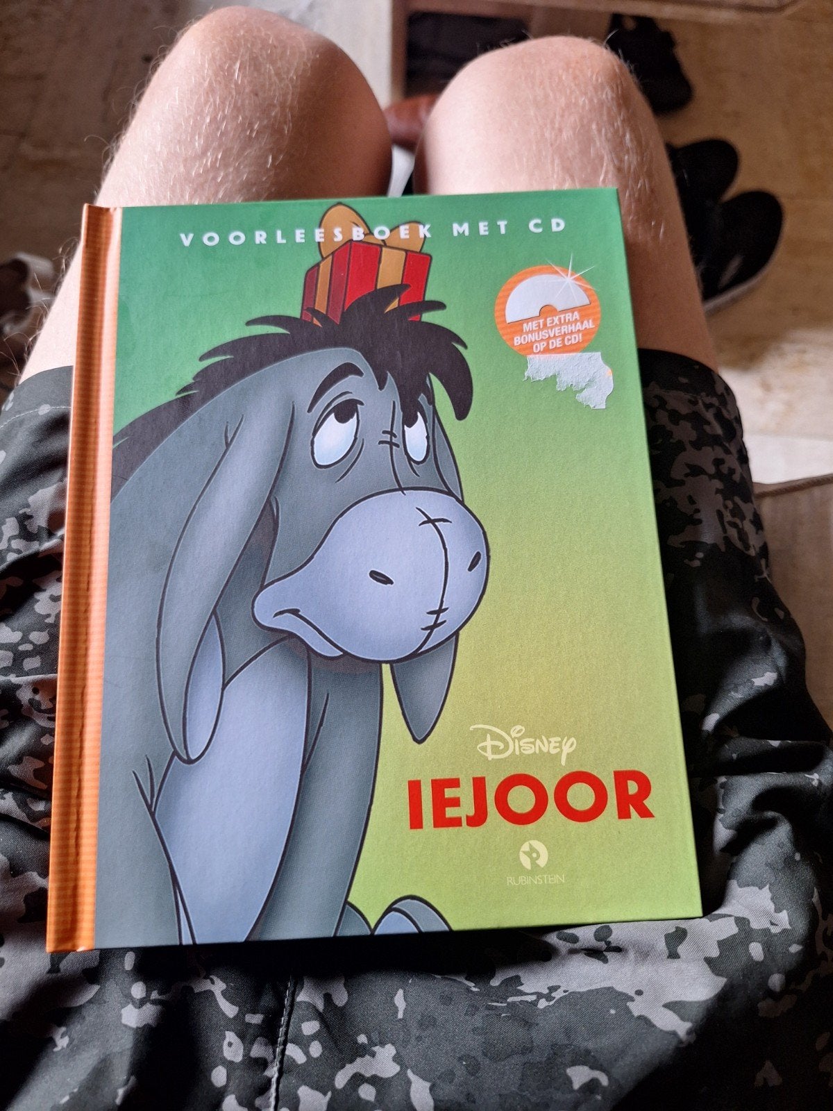 CD iejoor boek, Ophalen of Verzenden, Nieuw, Prentenboek