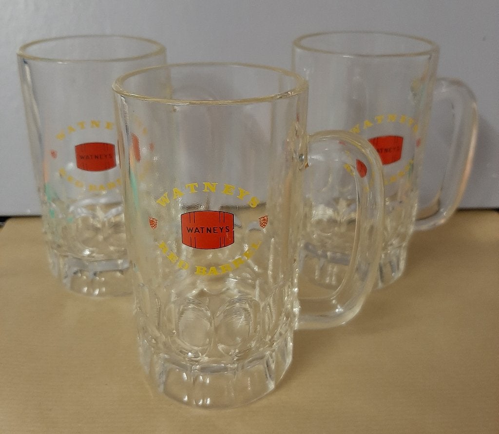 3 Watneys bierpotten (glazen) - Red Barrel, Verzamelen, Ophalen, Gebruikt, Bierglas