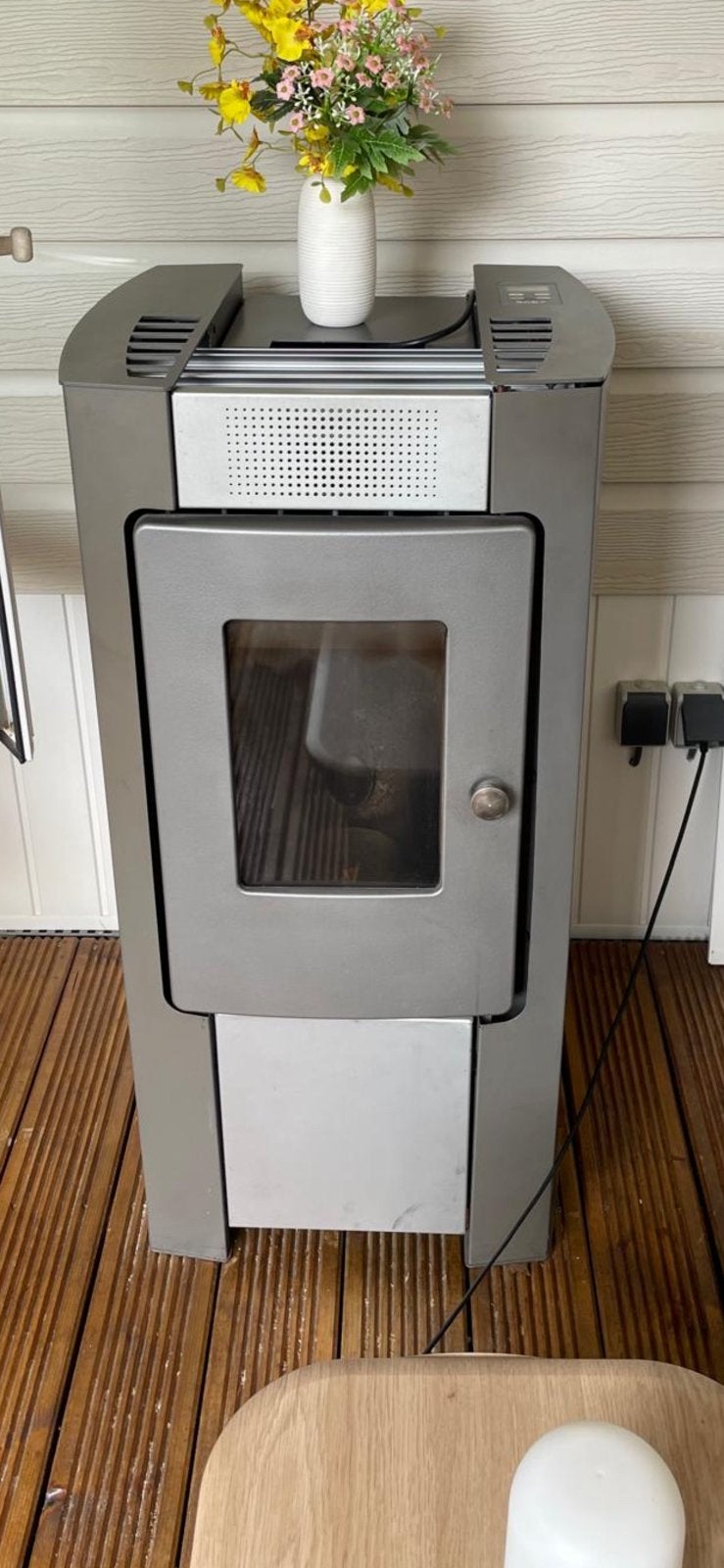 Te koop: krachtige pelletkachel van 8 kW, in perfecte staat, Huis en Inrichting, Kachels, Ophalen, Zo goed als nieuw, Pelletkachel