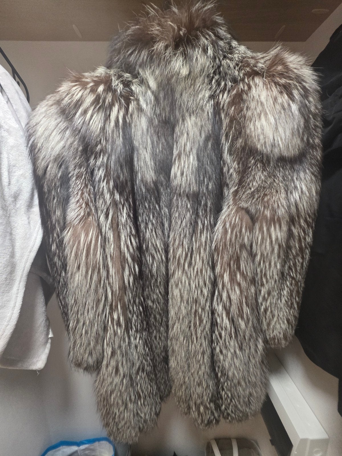 Bondjas Saga fox, Kleding | Dames, Ophalen of Verzenden