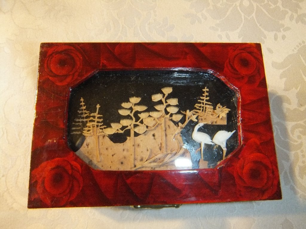 chinees doosje met diorama, Antiquités & Art, Chine, Enlèvement ou Envoi, Sculpture sur bois, Bois