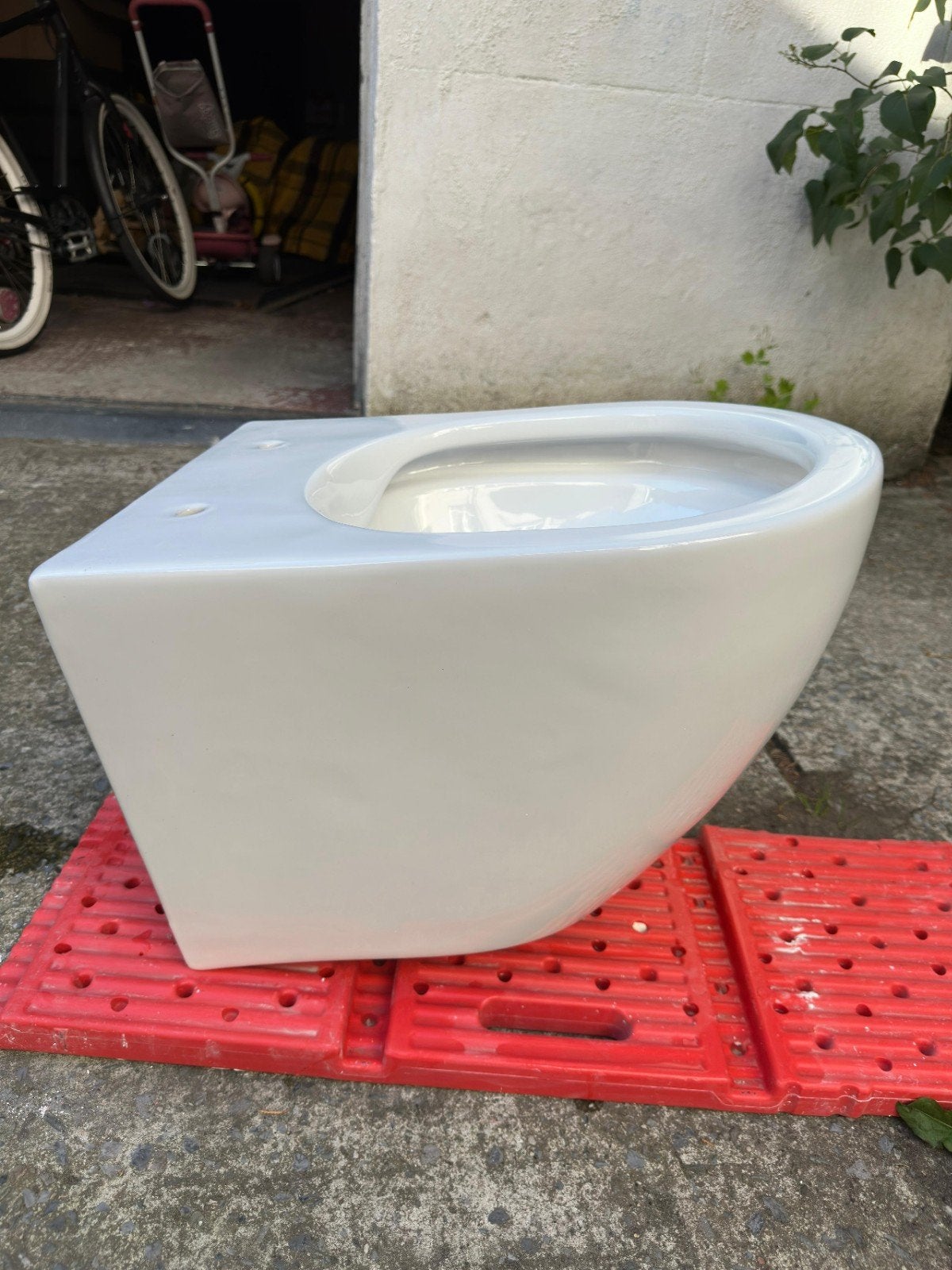Hangtoilet AquaTrends Mina – Rimless – Wit, Doe-het-zelf en Bouw, Sanitair, Ophalen, Toilet