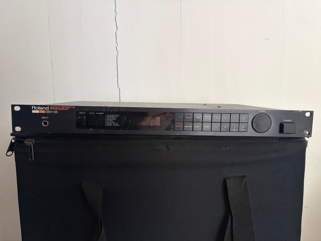 Roland GP8 + Roland footcontroler fc 100, Enlèvement, Utilisé